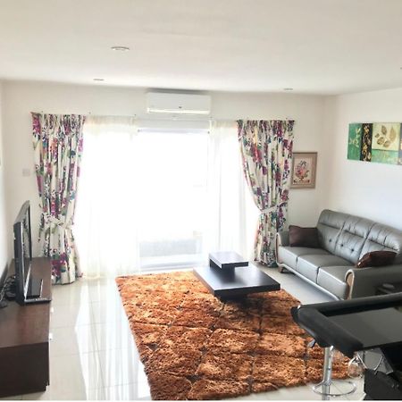 Gallery Apartments By Bestwest Hospitality Аккра Екстер'єр фото