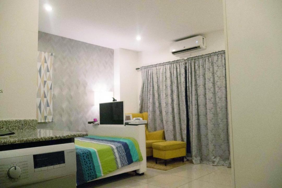 Gallery Apartments By Bestwest Hospitality Аккра Екстер'єр фото